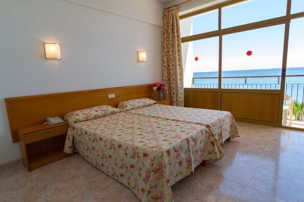 Hotel Riomar, Ibiza, A Tribute Portfolio Hotel Santa Eularia des Riu Zewnętrze zdjęcie