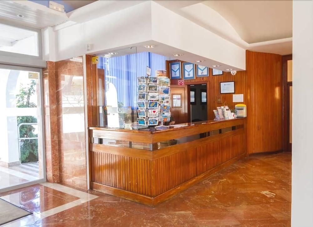 Hotel Riomar, Ibiza, A Tribute Portfolio Hotel Santa Eularia des Riu Zewnętrze zdjęcie